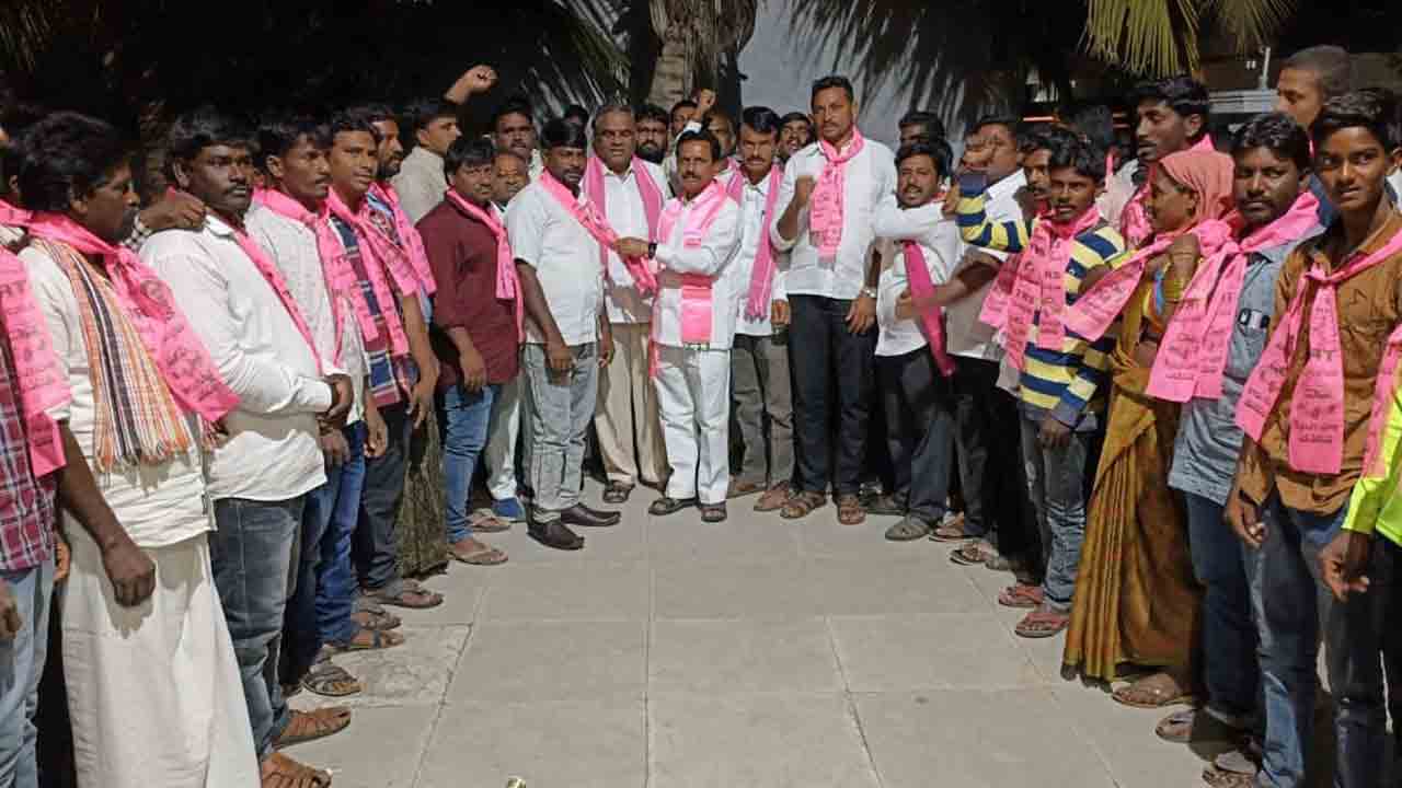 దేశ రాజకీయాల్లో బలమైన శక్తిగా బీఆర్‌ఎస్‌