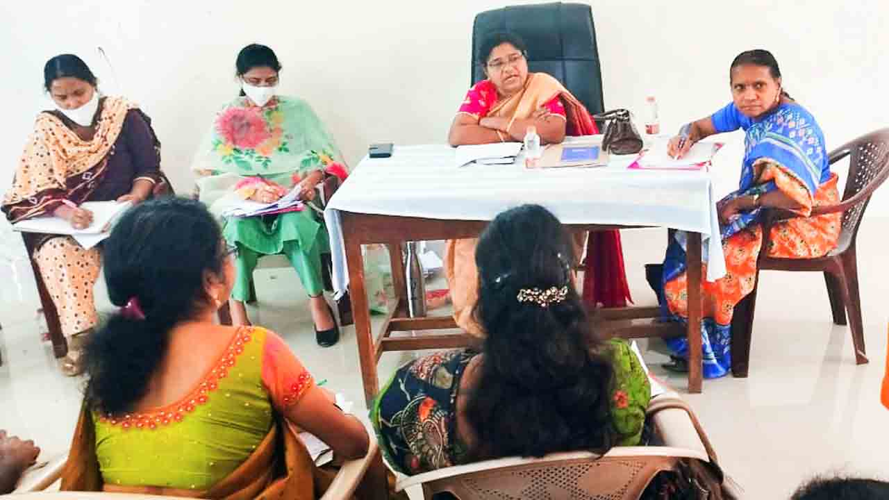 పథకాలపై అవగాహన కల్పించాలి