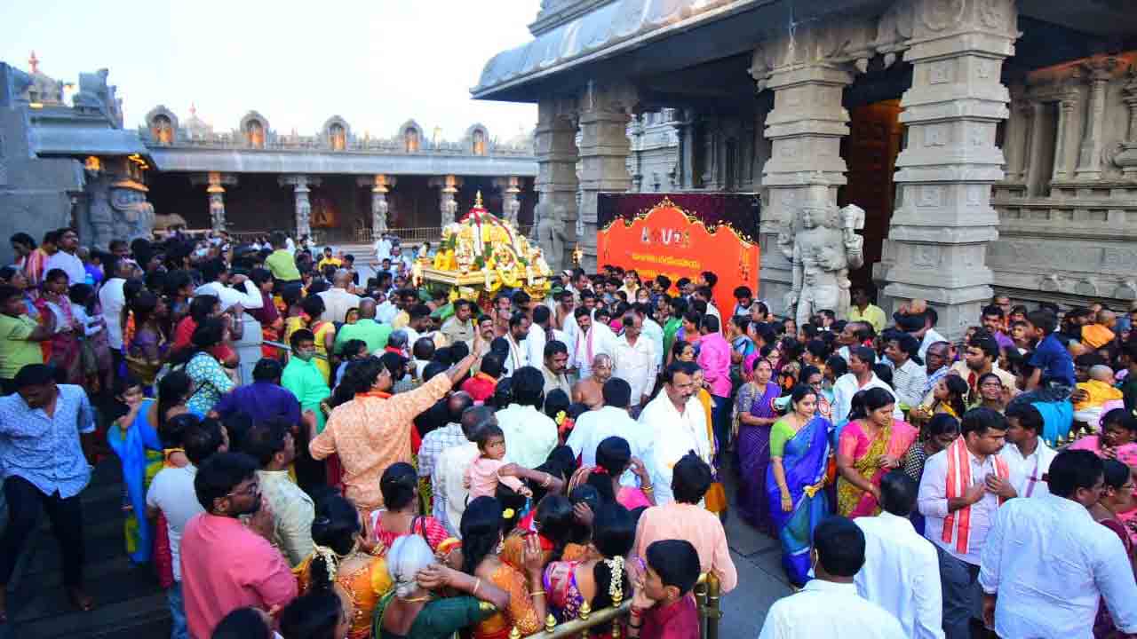 యాదగిరిగుట్టలో రథసప్తమి వేడుకలు