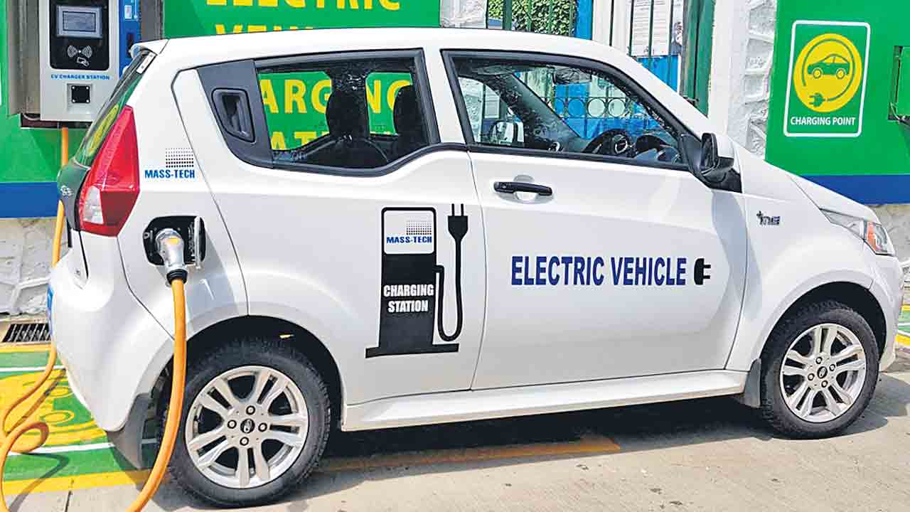 ఎలక్ట్రిక్‌ వాహనాలు వినియోగిద్దాం