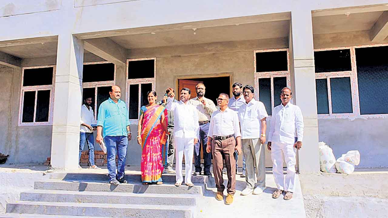 రూ.6 కోట్లతో మోడల్‌ గ్రంథాలయాల నిర్మాణం