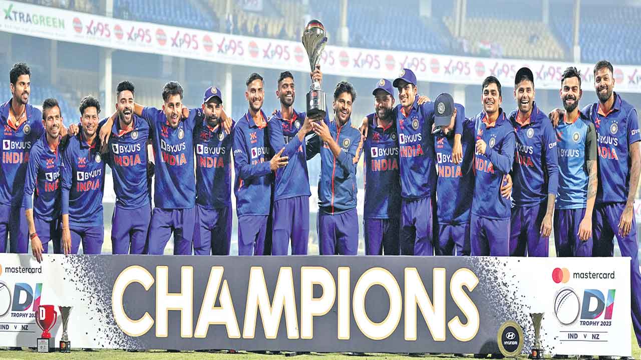 తీన్మార్ చివరి వన్డేలో భారత్ విక్టరీ