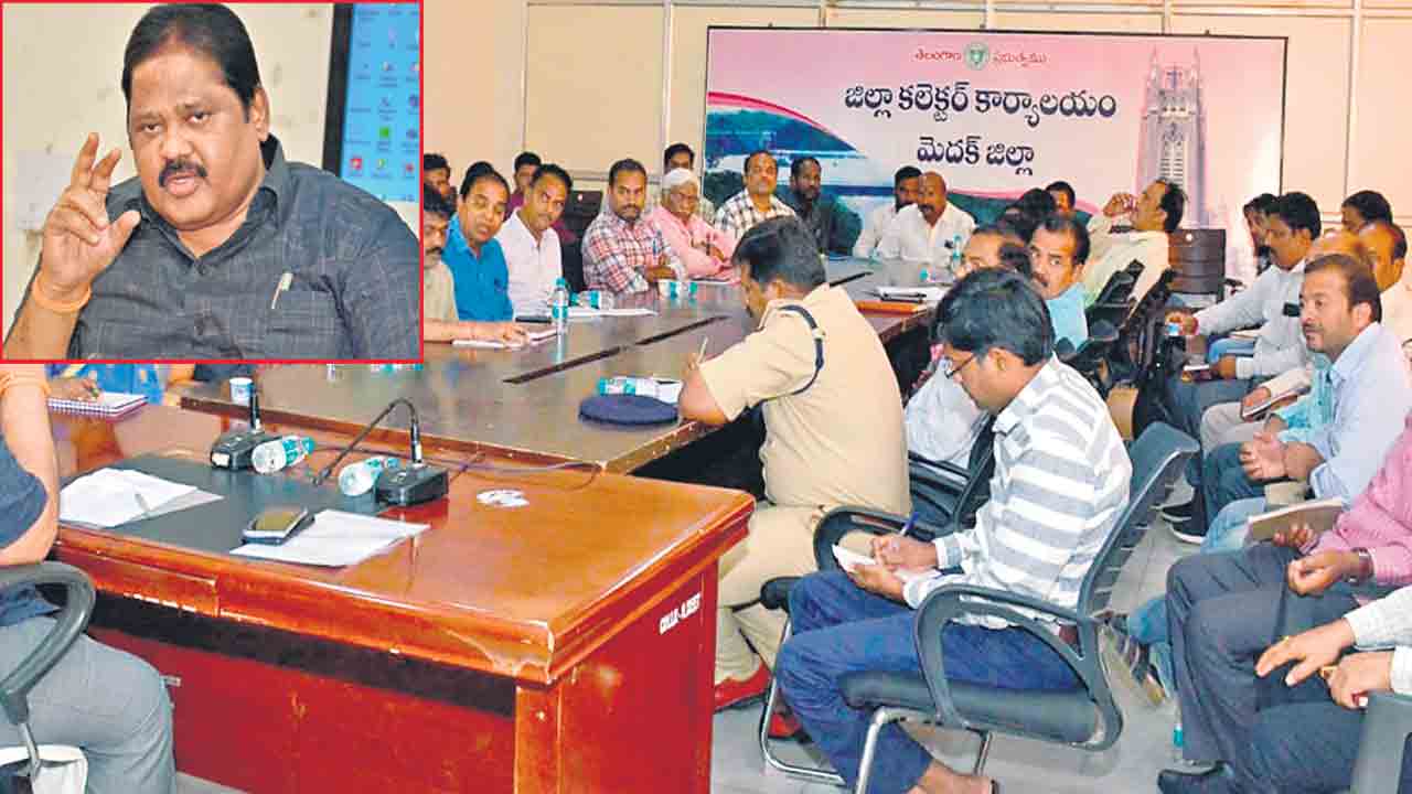 గణతంత్ర వేడుకలను జయప్రదం చేయాలి