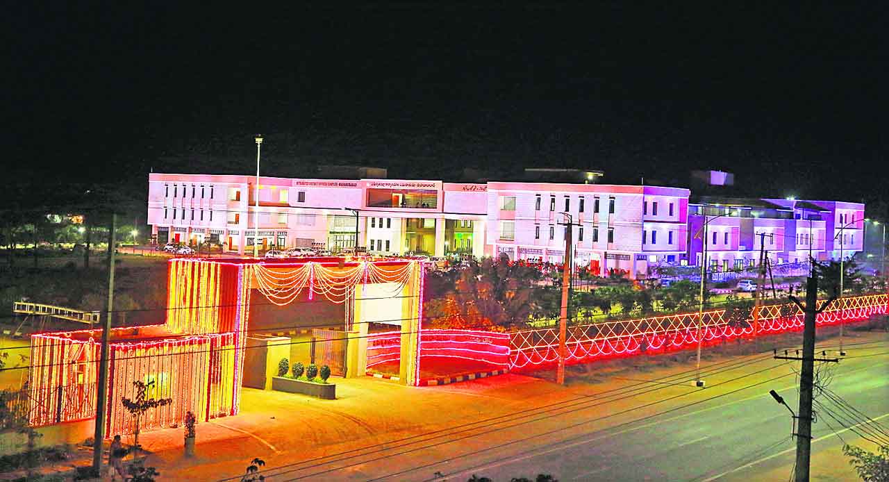 మానుకోటలో ప్రగతి పరిమళం