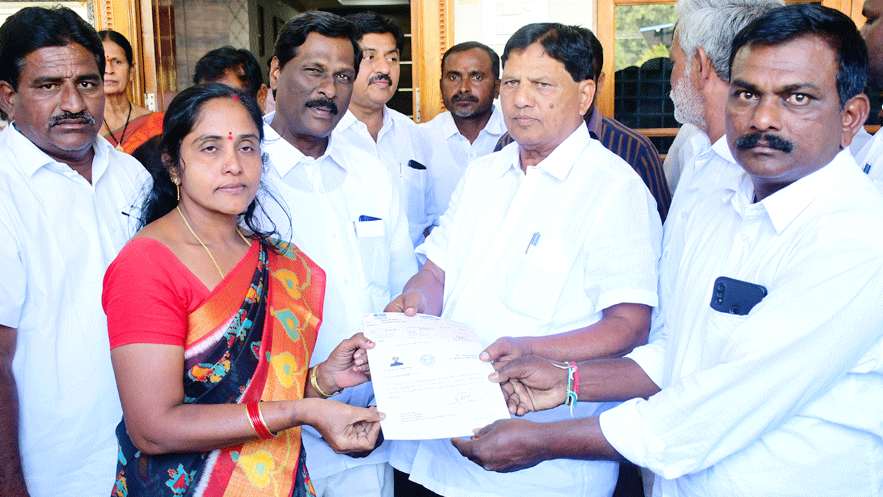 సంక్షేమ పథకాలతో నిరుపేదలకు ఆసరా