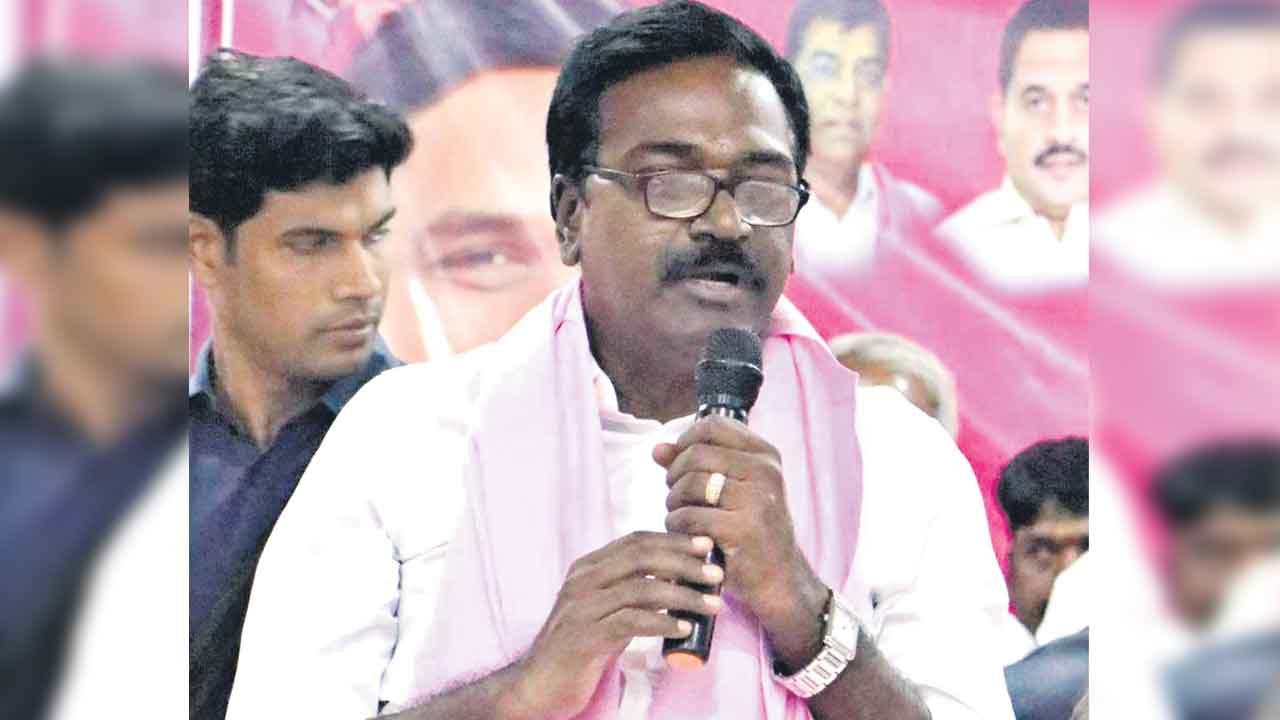 బీఆర్‌ఎస్‌ బహిరంగ సభ చరిత్రలో నిలవాలి