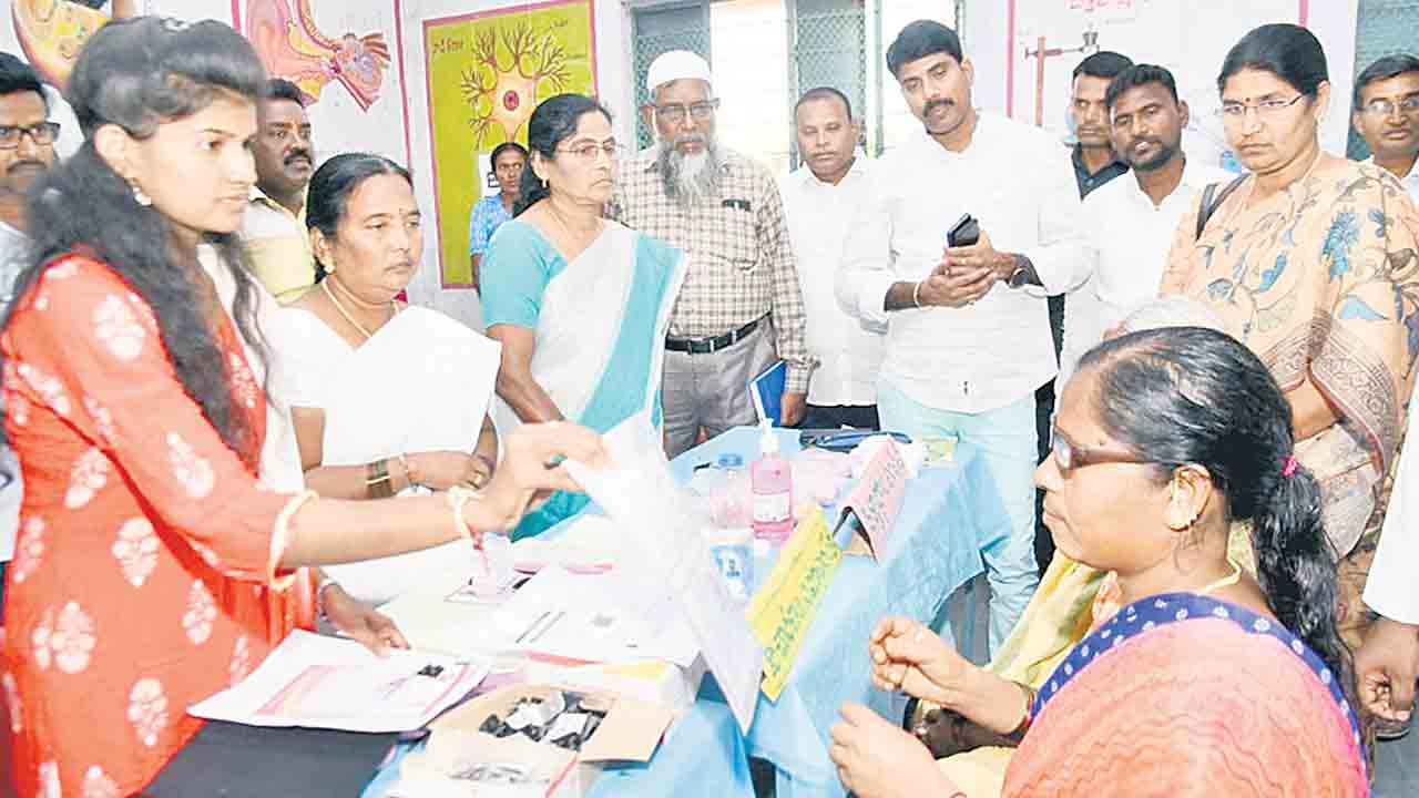 మెరుగైన సేవలు అందించాలి