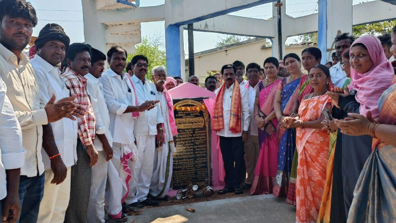 మిషన్‌ భగీరథతో ప్రతి ఇంటికీ తాగునీరు