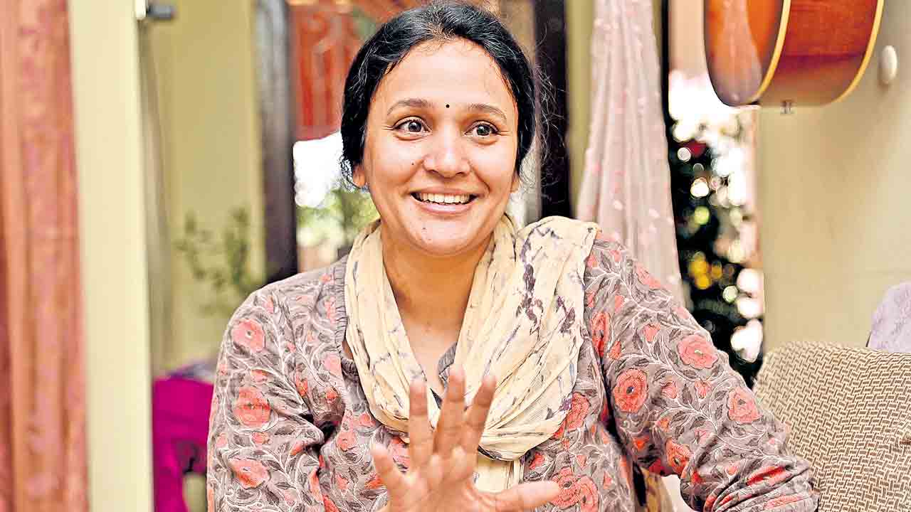 మహిళలూ.. మాస్‌ రాస్తారు!