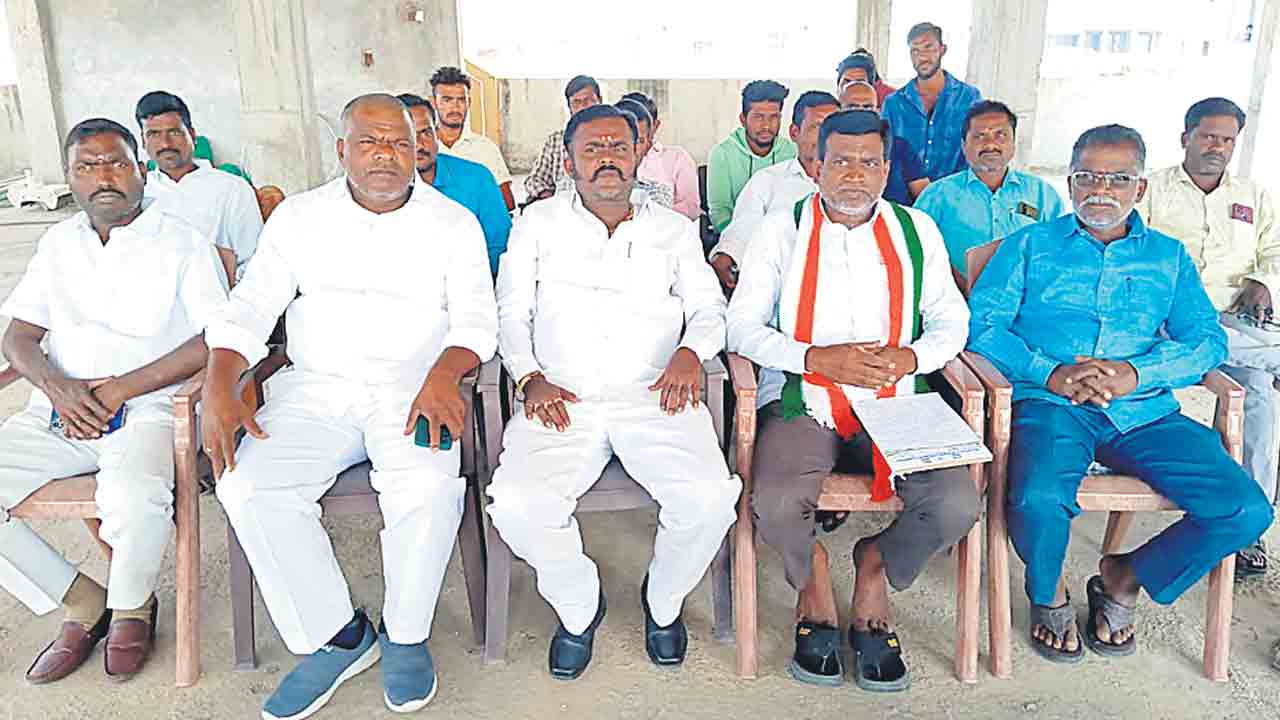 పొన్నంను నమ్ముకుంటే మునుగుడే