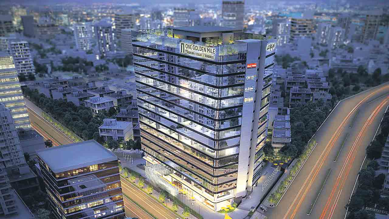 హైదరాబాద్‌పై మైక్రోచిప్‌ గురి