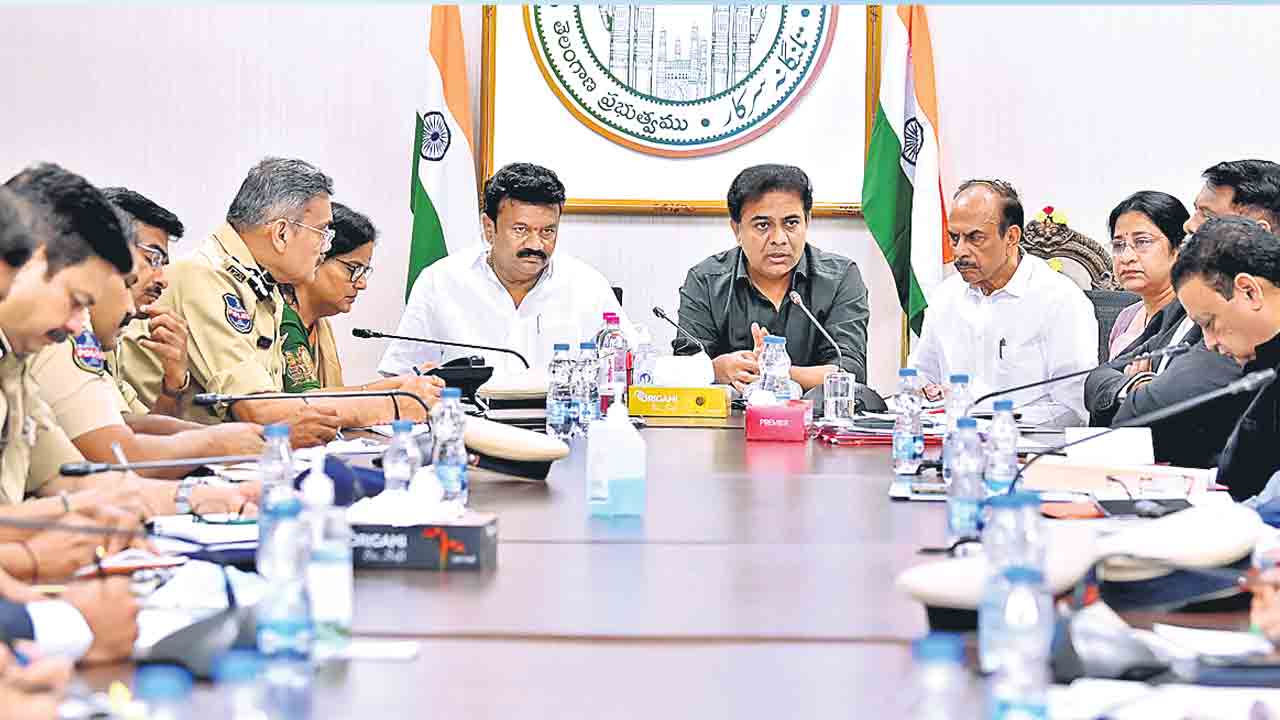 ఫైర్‌ సేఫ్టీ తనిఖీలు తప్పనిసరి