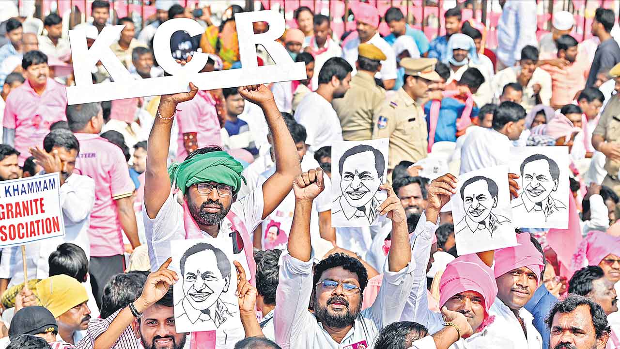 ఉత్తరాదిలో హల్చల్.. కేసీఆర్ ఎజెండా నీడకు చేరుతున్న నేతలు
