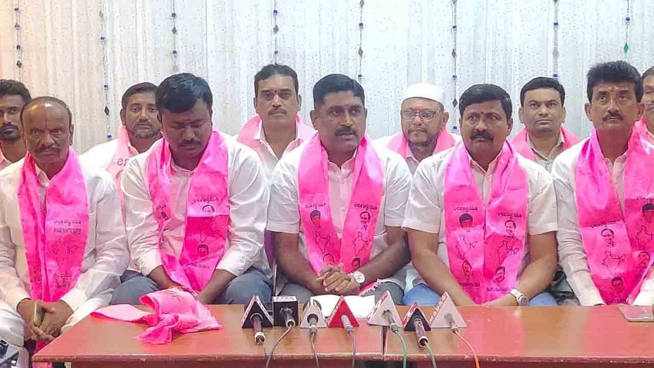 ఫ్రీ కరెంట్‌పై రాజీనామాకు సిద్ధమా?