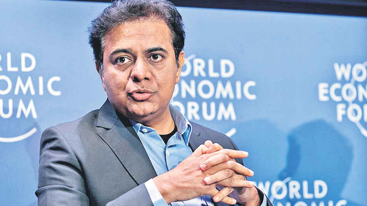 మోదీ చేసిందేంది.. 100 లక్షల కోట్ల అప్పుతో ఏం ఒరగబెట్టారు: కేటీఆర్‌