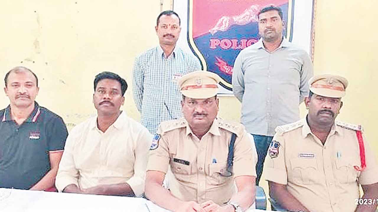 విద్యార్థి శ్రీకాంత్‌ది ఆత్మహత్యే