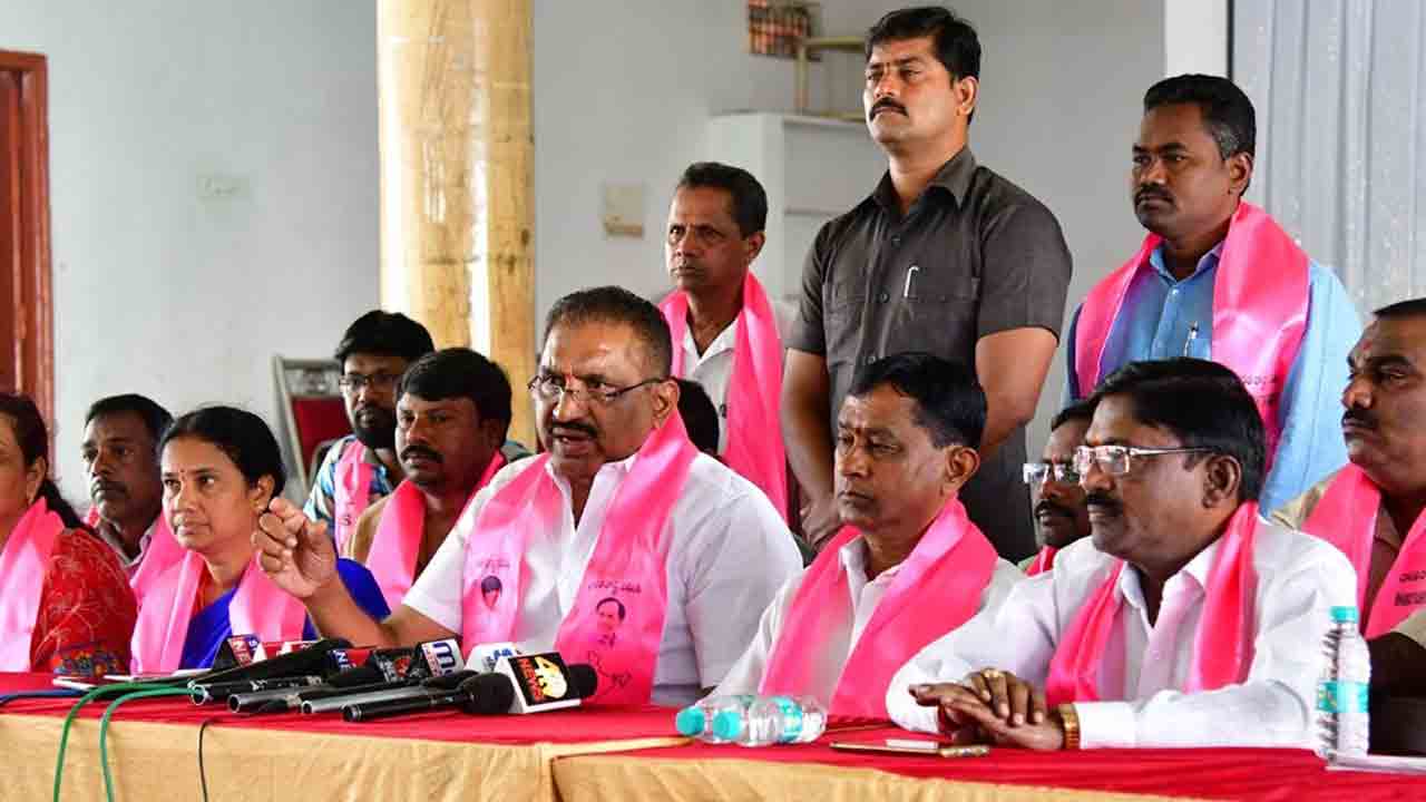 అబద్ధాల ‘బండి’