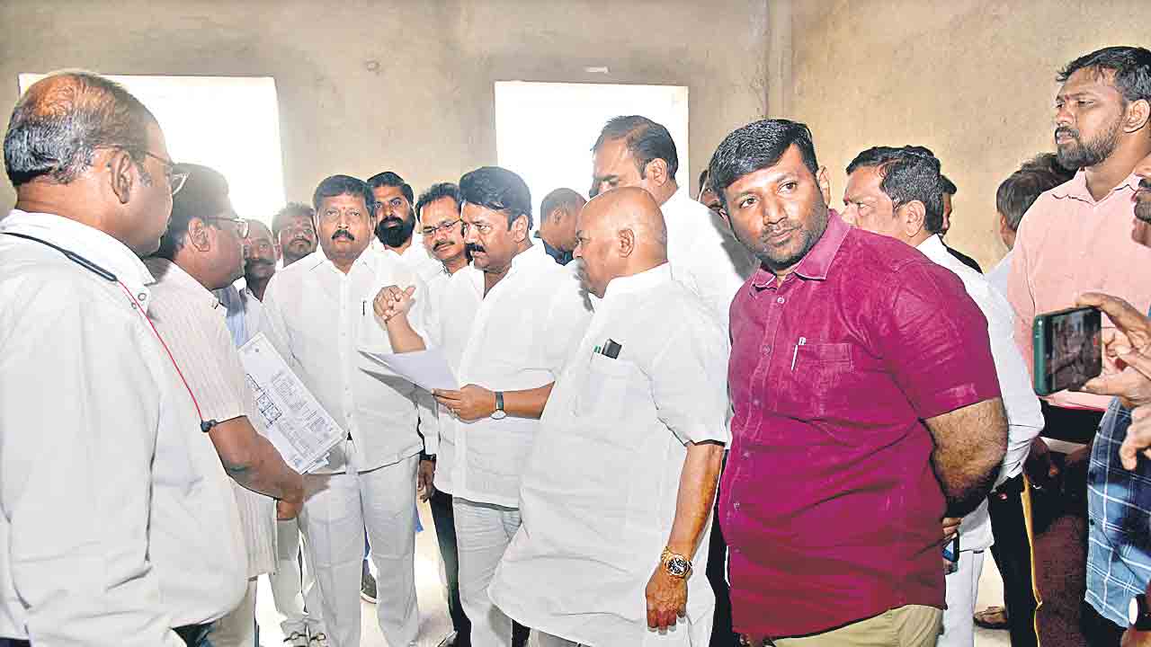 అన్నివర్గాలకు సముచిత గౌరవం