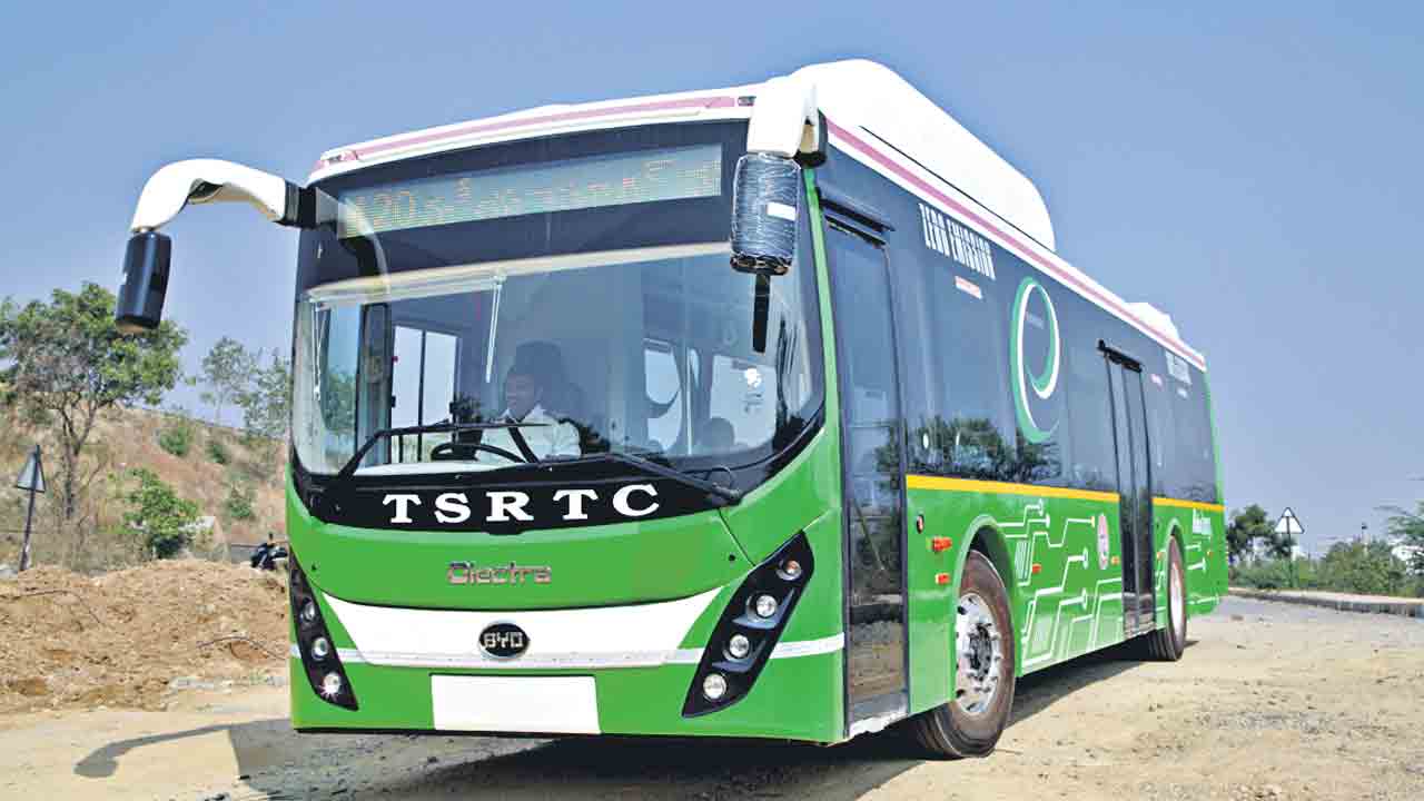 టీఎస్‌ఆర్టీసీ ‘నయా’ లుక్‌.. ఆధునికీకరణ దిశగా రాష్ట్ర రోడ్డు రవాణా సంస్థ