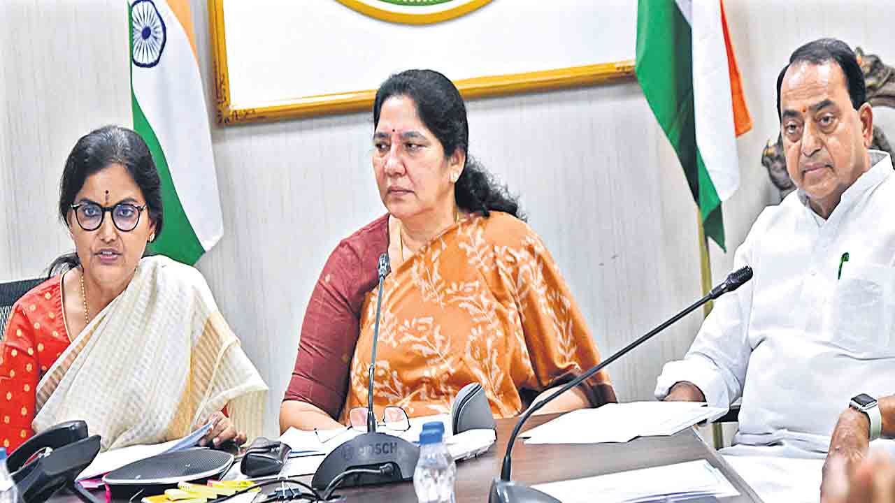 పోడు భూములకు ఫిబ్రవరిలో పట్టాలు