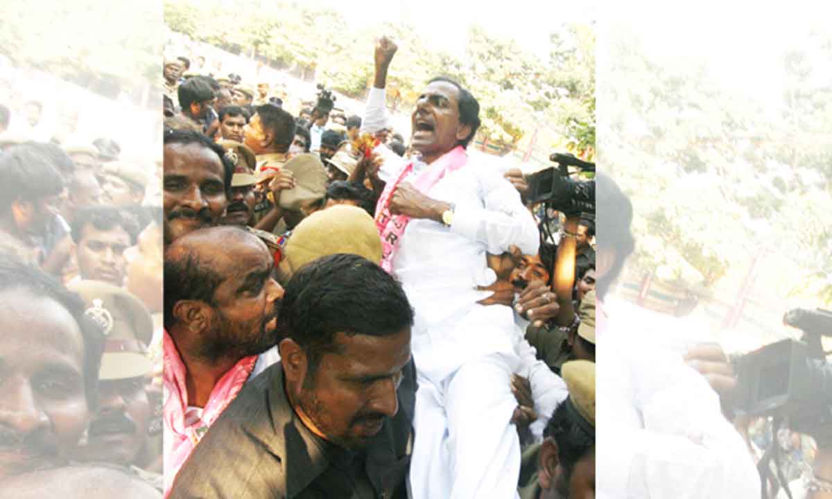 స్వరాష్ట్ర కాంక్షను తెలంగాణ నరనరాన రగిలించిన వేదిక ఖమ్మం