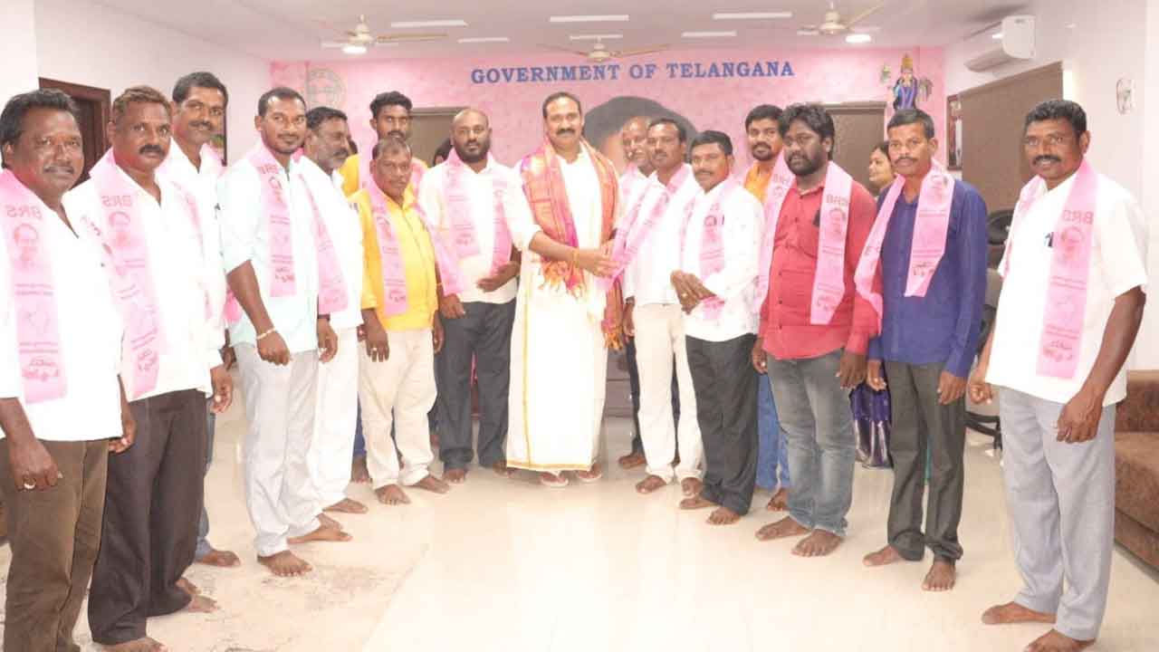 పేదల అభ్యున్నతికి రాష్ట్ర సర్కారు కృషి