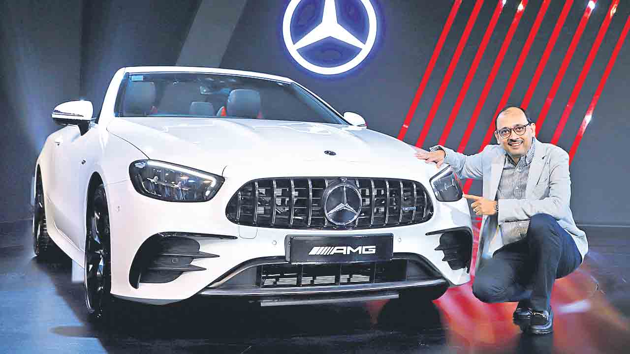 పది కొత్త మోడళ్లు: బెంజ్‌