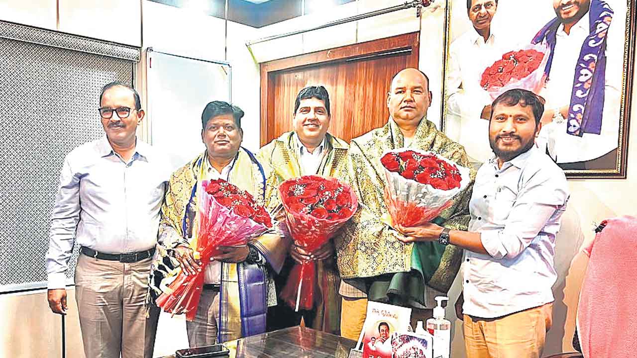 గొర్రెల పంపిణీ పథకం అద్భుతం