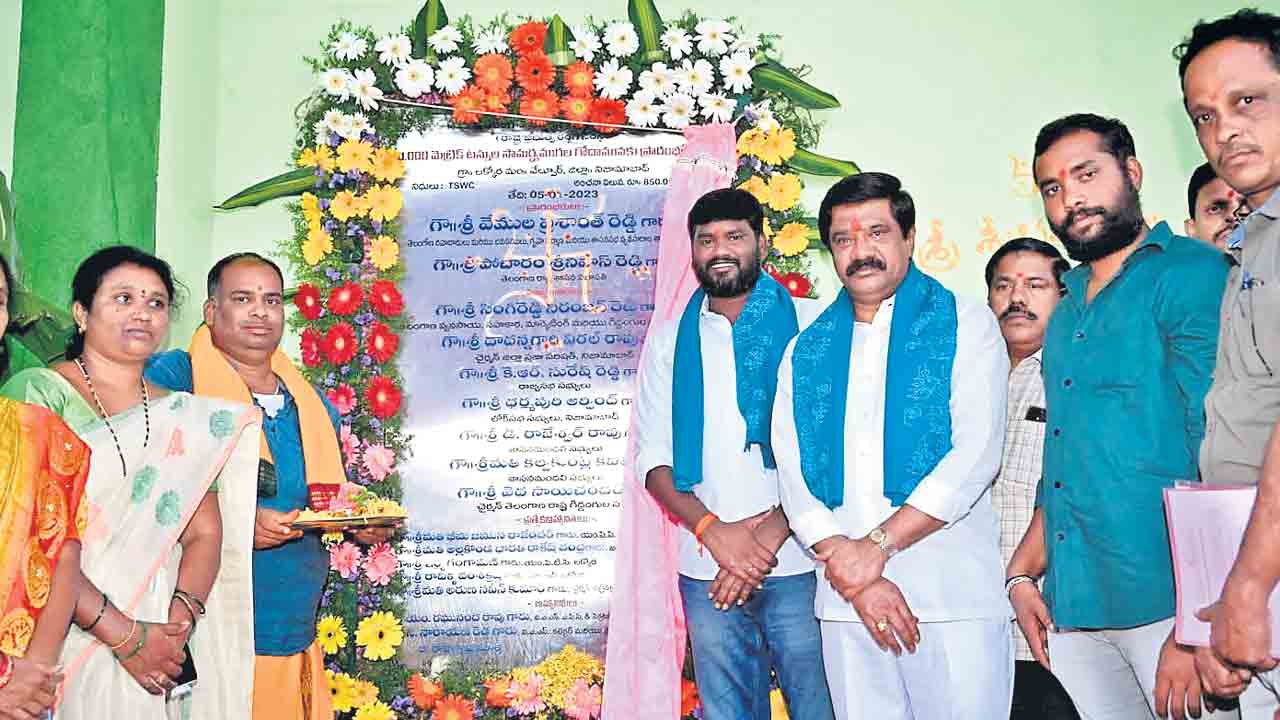 అర్వింద్‌ చెప్పేవన్నీ అబద్ధాలే..