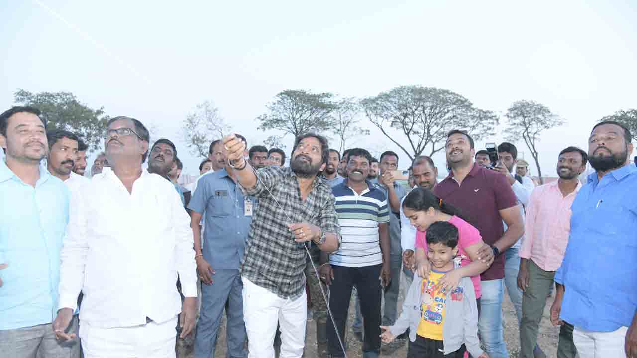 తెలంగాణ సుభిక్షంగా ఉండాలి