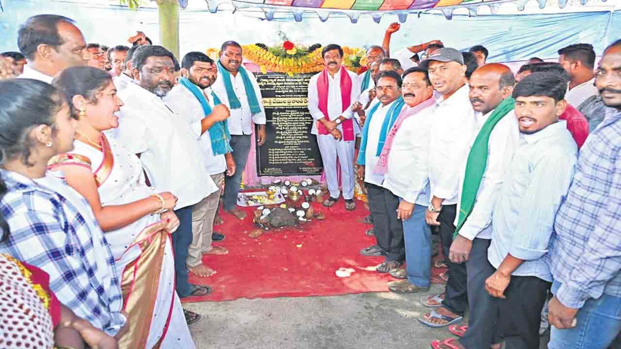 తిట్టడం కాదు.. ఏదైనా మంచి చెయ్‌.. ఎంపీ అర్వింద్‌పై మంత్రి వేముల ఫైర్‌
