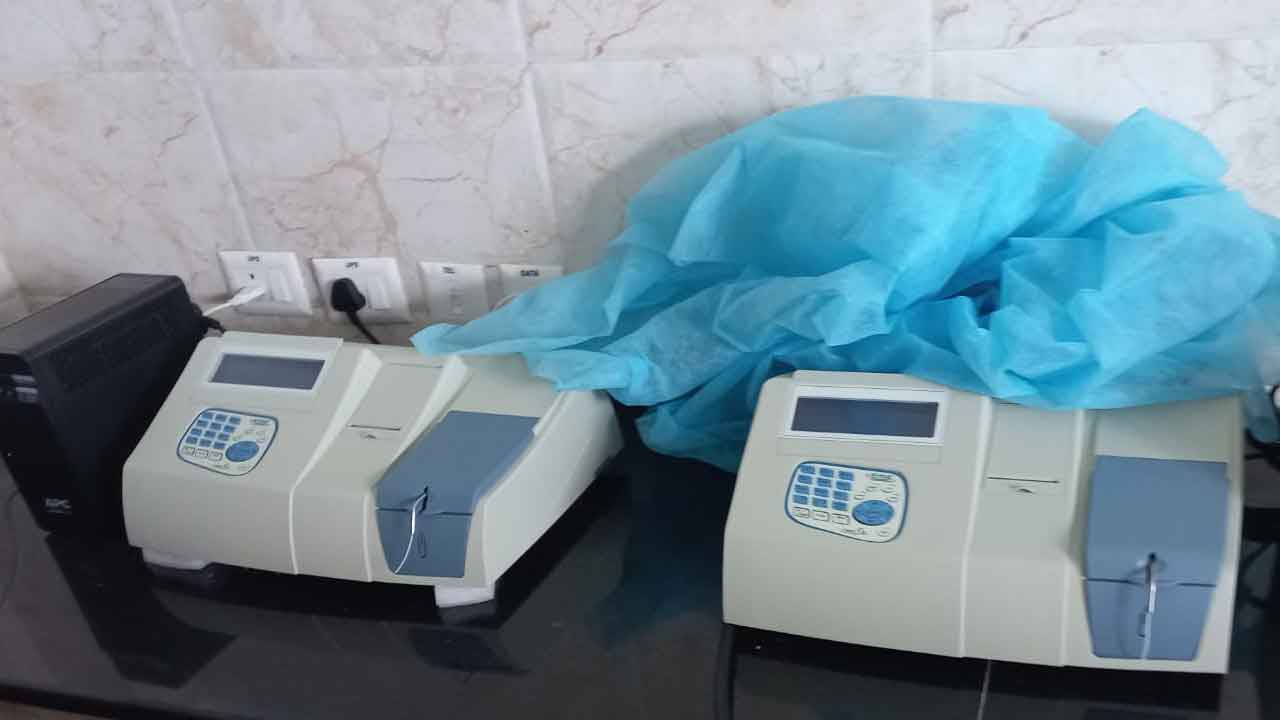 ల్యాబ్‌పై నిర్లక్ష్యం