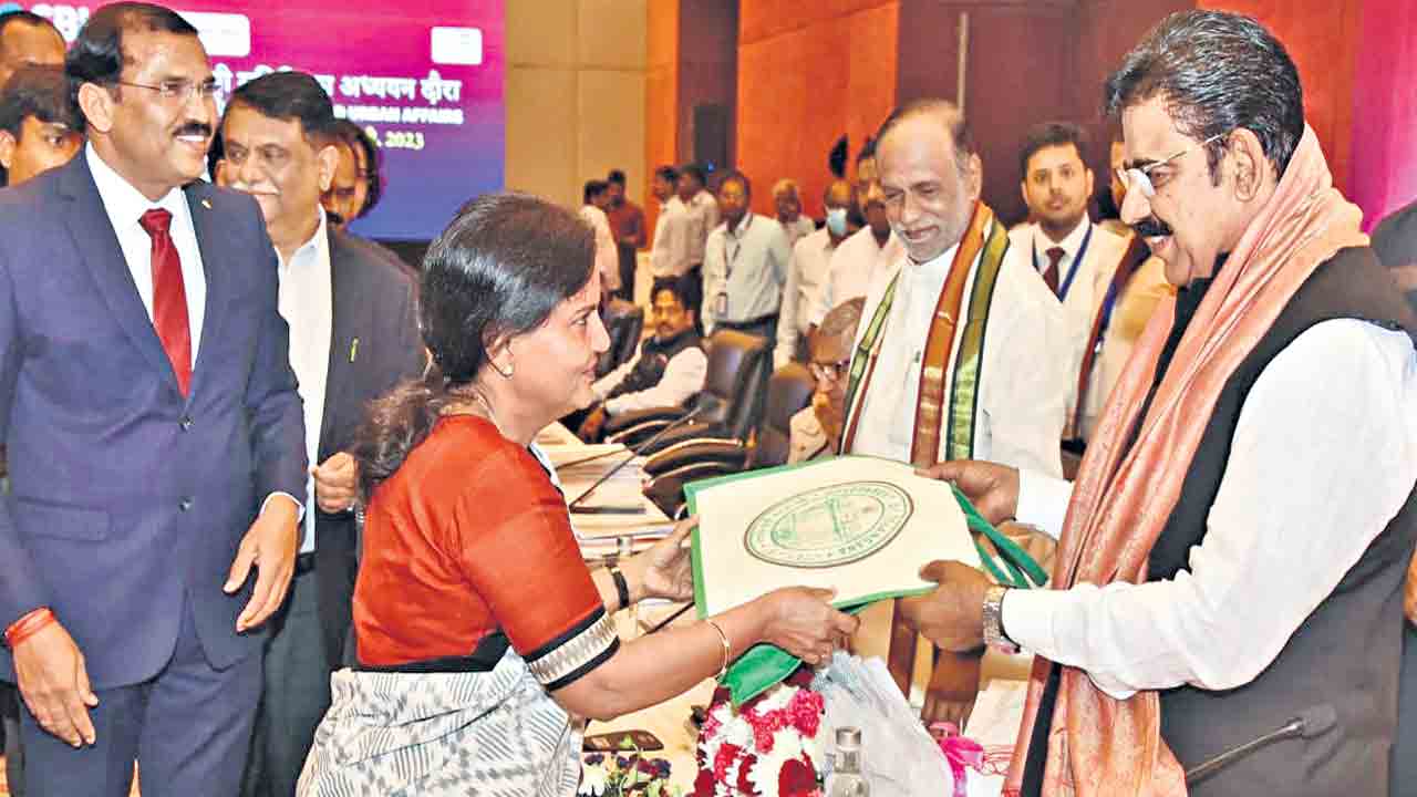 తెలంగాణలో పట్టణాభివృద్ధి అద్భుతం