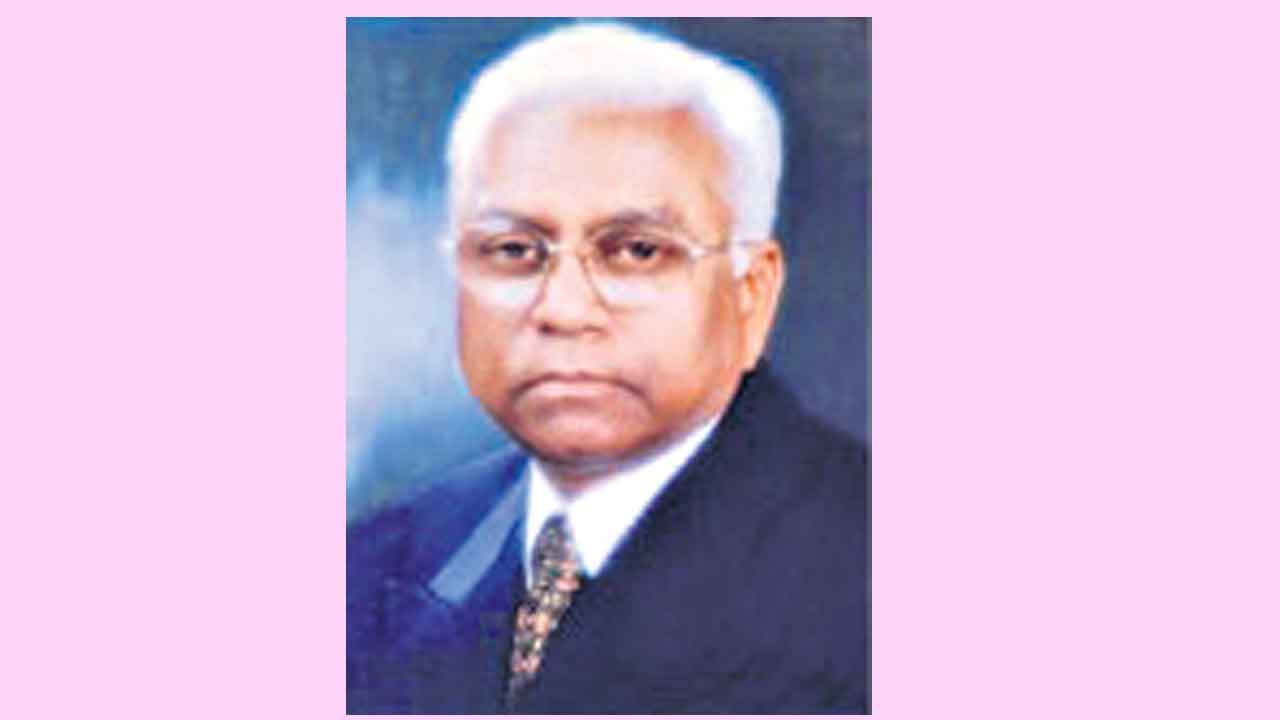 దివ్యాంగ బాలల ప్రేమికుడికి పద్మశ్రీ