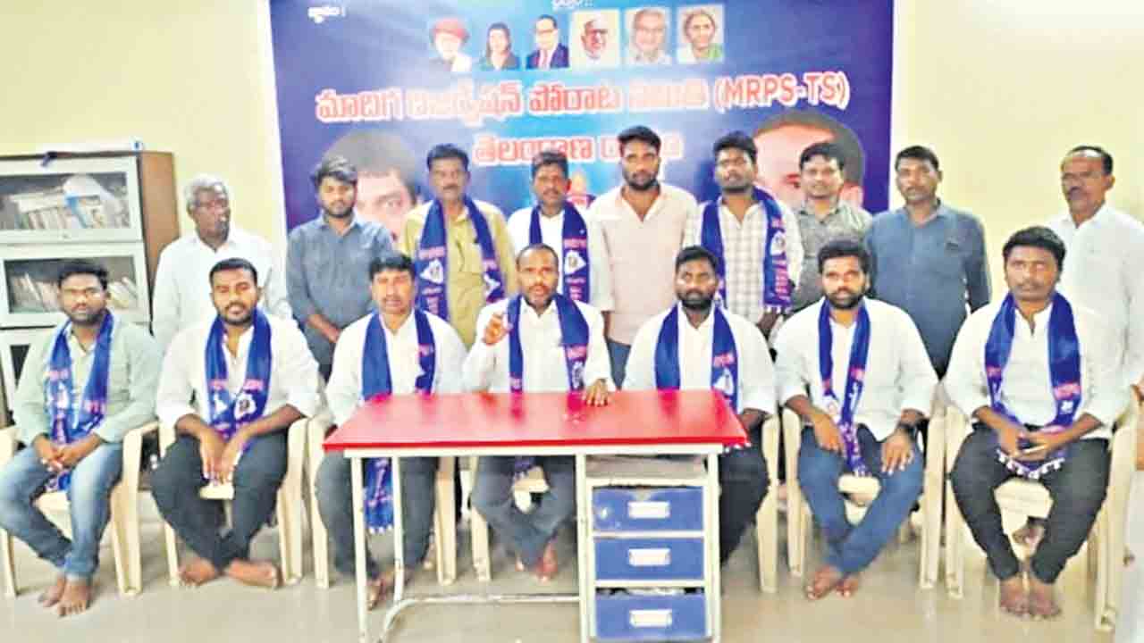 దేశవ్యాప్తంగా దళితబంధు అమలు చేయాలి