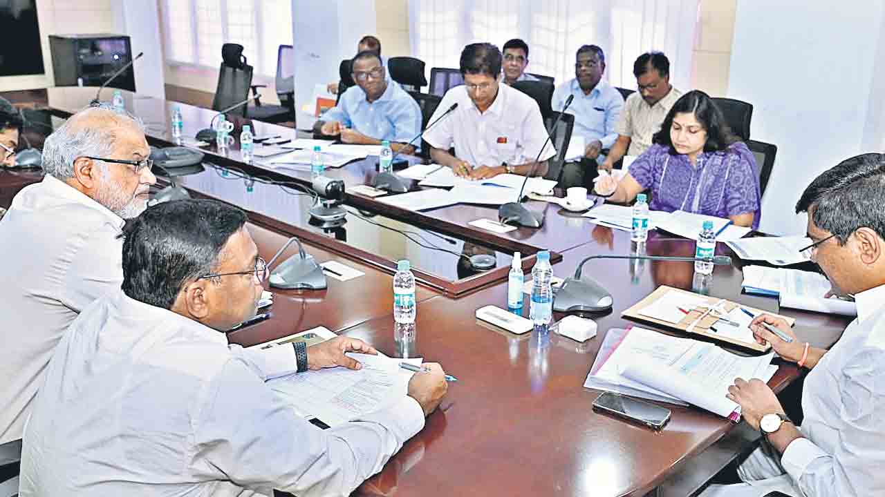 ఆర్‌అండ్‌బీలో ‘హౌసింగ్‌’ విలీనం