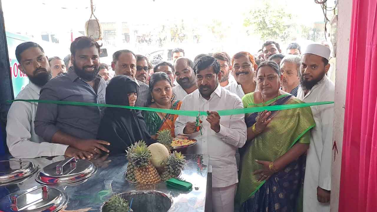 దివ్యాంగుడికి అండగా మంత్రి జగదీశ్‌రెడ్డి