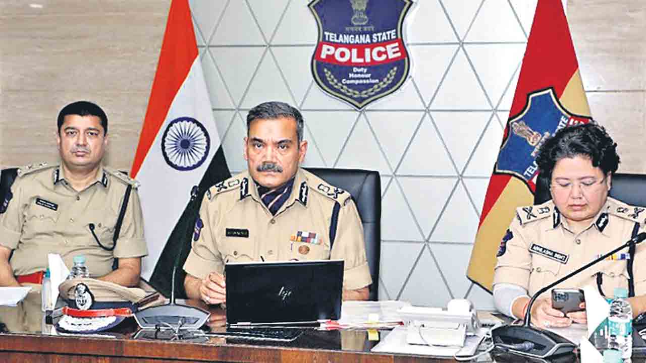 డీజీపీలతో వీడియో కాన్ఫరెన్స్‌