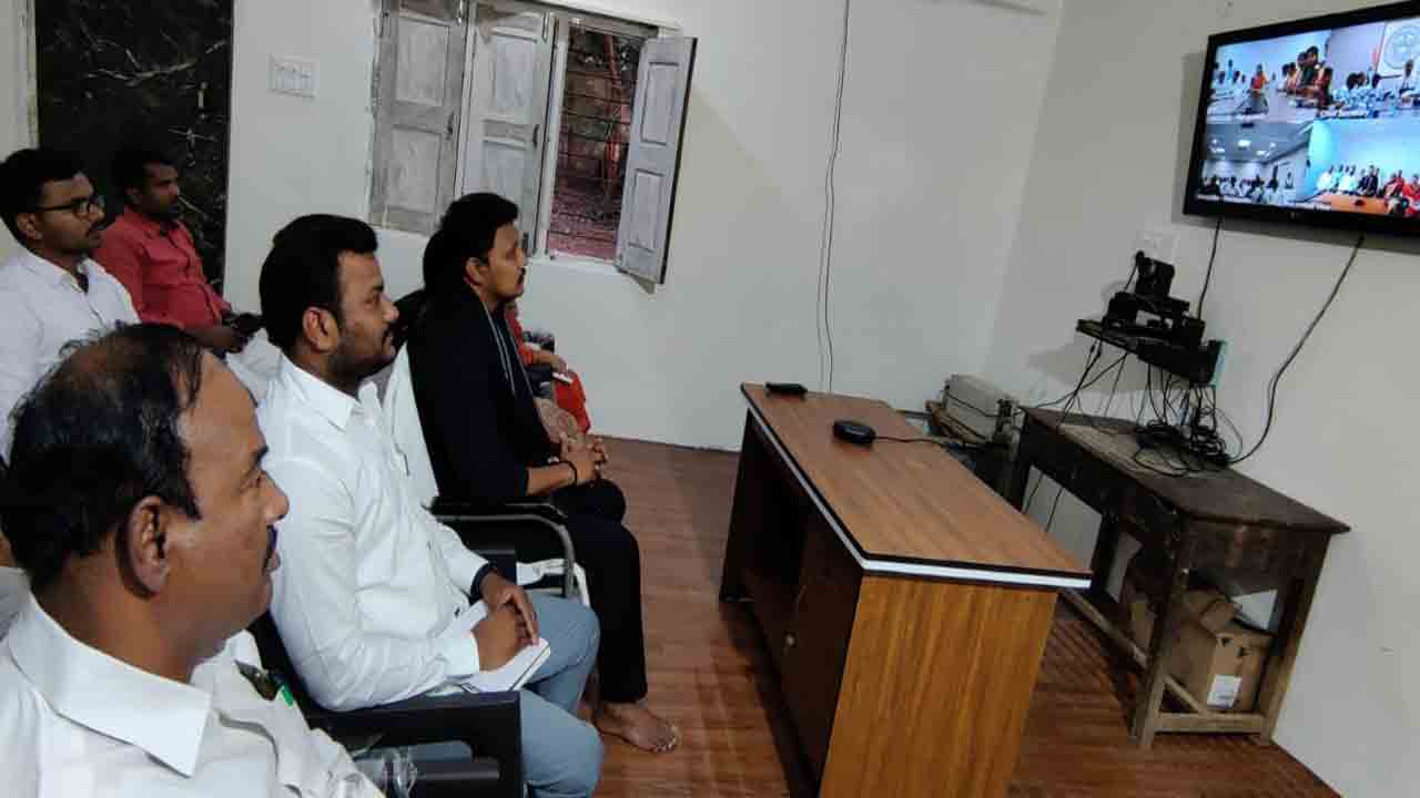 రెండో విడుత కంటి వెలుగును విజయవంతం చేయాలి