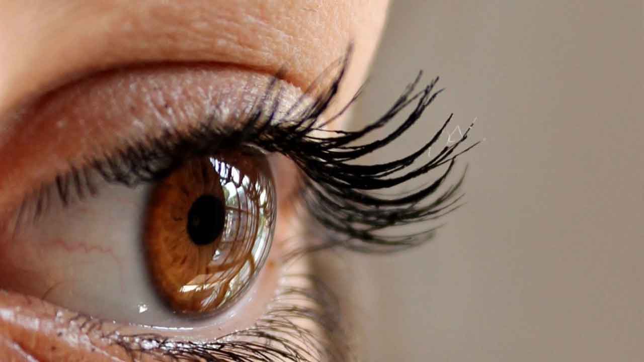 మసకబారిన కనుపాపకు కొత్త వెలుగు