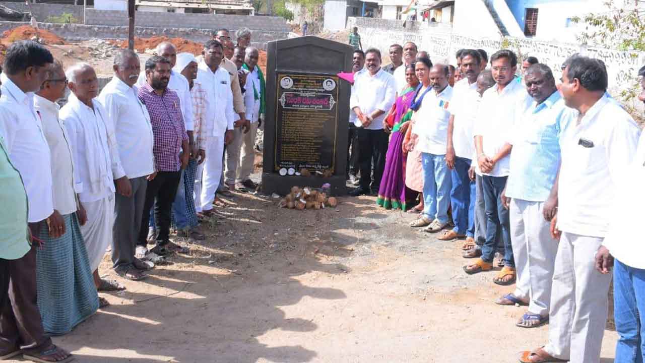 పల్లెల ప్రగతే సర్కారు ధ్యేయం