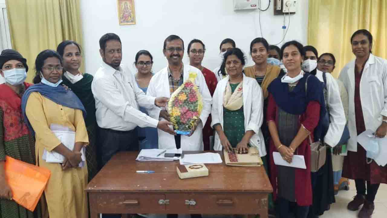 మెడికల్‌ కళాశాల ప్రిన్సిపాల్‌ బాధ్యతల స్వీకరణ