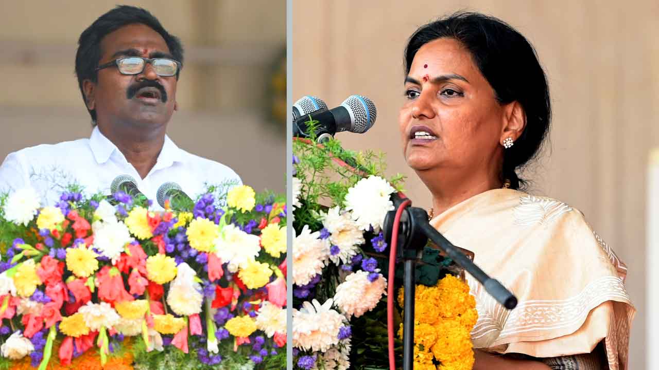 తెలంగాణ జాతి పిత సీఎం కేసీఆర్‌