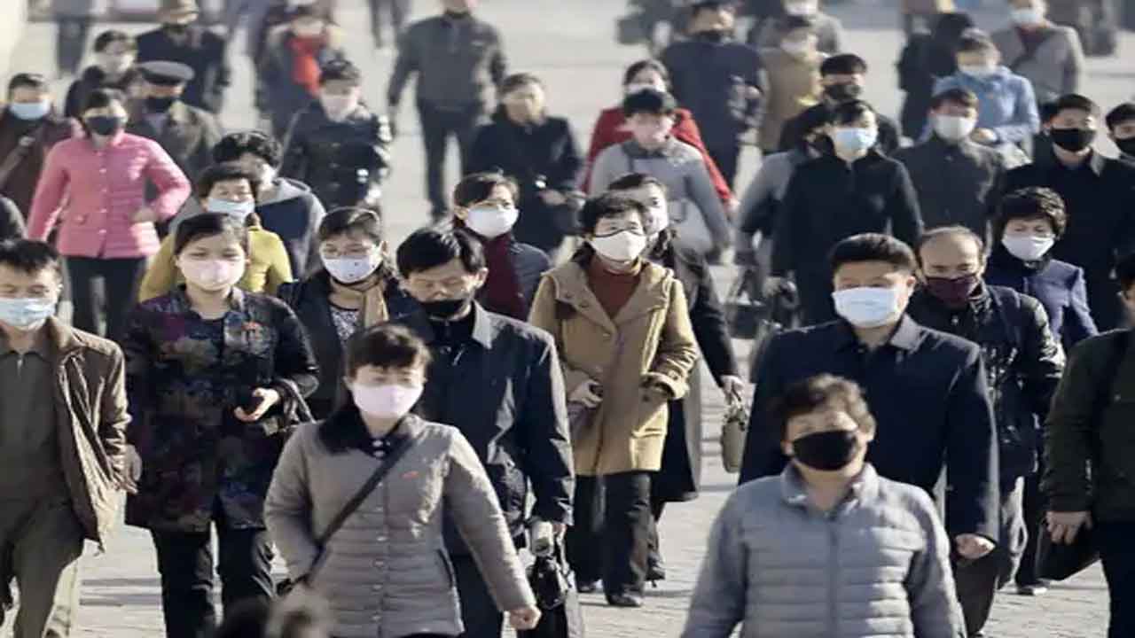 North Korea | శ్వాస తీసుకోవడంలో ప్రజల ఇబ్బంది.. ఉత్తర కొరియా రాజధానిలో 5 రోజుల లాక్‌డౌన్‌..!