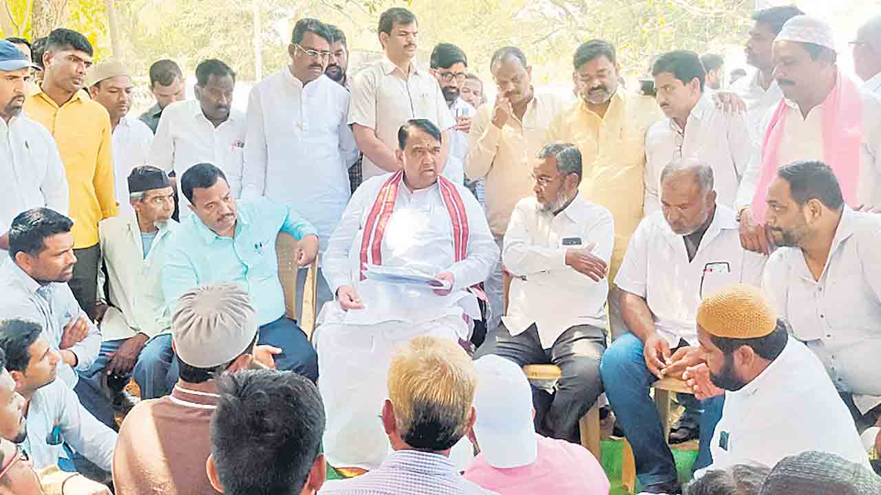 మైనార్టీల సంక్షేమానికి అధిక ప్రాధాన్యం