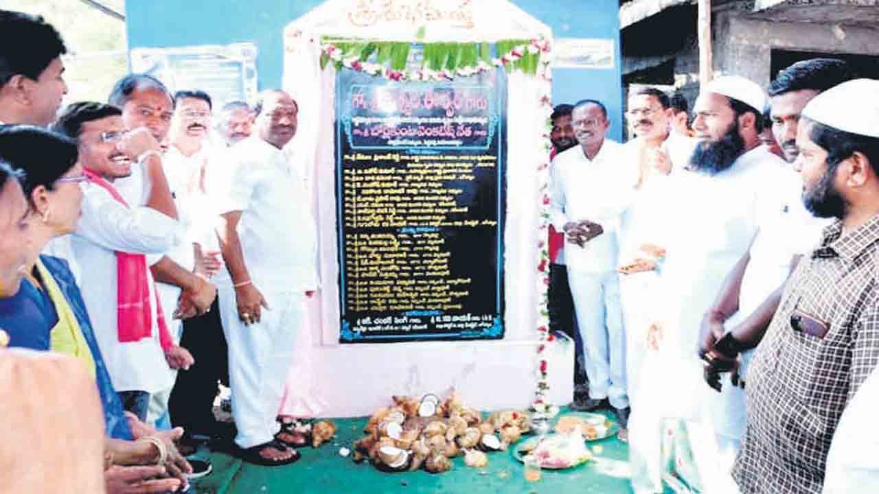 దేశానికి తెలంగాణ ఆదర్శం