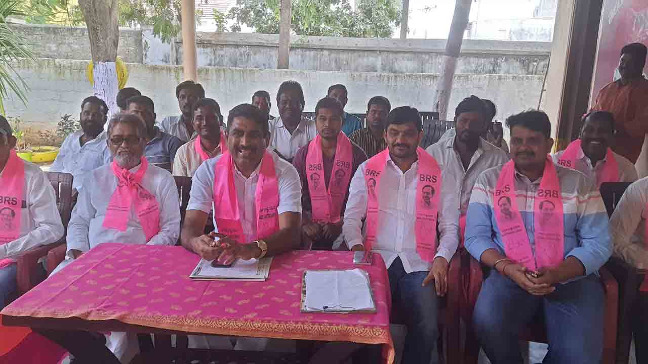 బీఆర్‌ఎస్‌తో బండి సంజయ్‌కి వణుకు