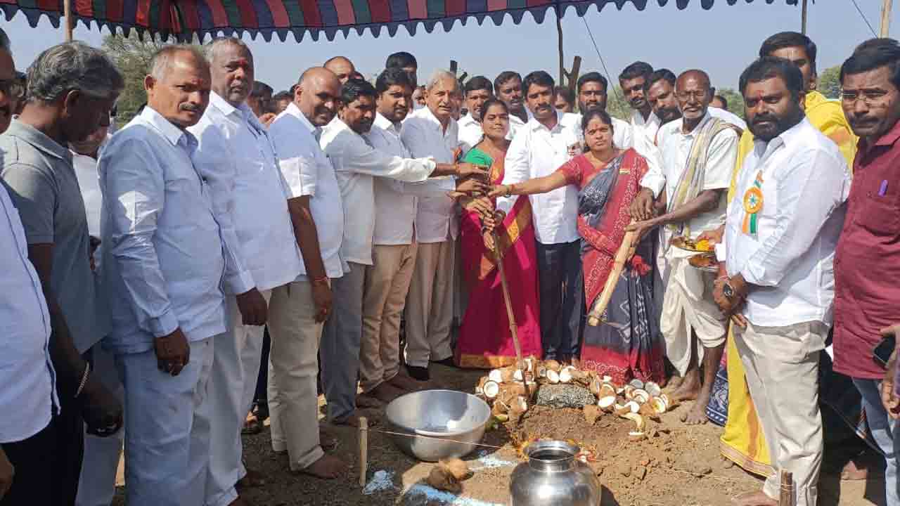 దేవాలయాల అభివృద్ధికి సర్కారు కృషి