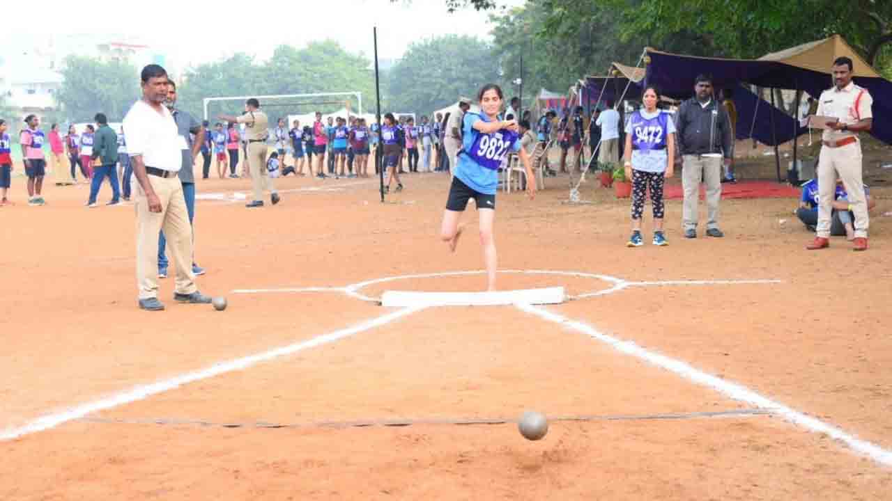 పోలీస్‌ ఈవెంట్స్‌లో 12,124 మంది అర్హత