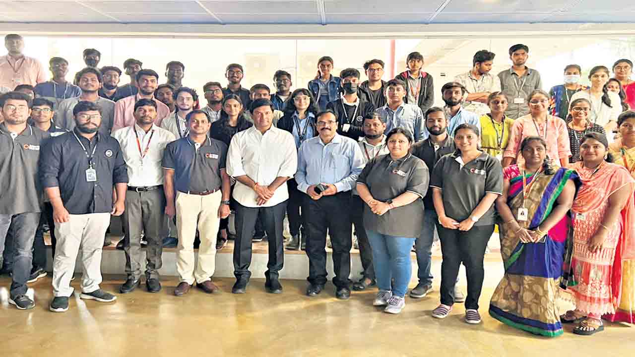 ఎంఎల్‌ఆర్‌ఐటీలో ఇంక్యూబేషన్‌, నెట్‌వర్కింగ్‌పై అవగాహన